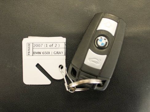 Used 2007 BMW 650i Convertible image 29