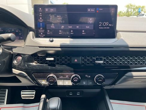 Used 2024 Honda Accord Sport image 15