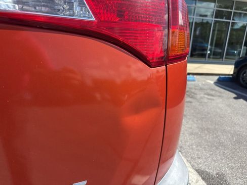 Used 2015 Toyota RAV4 XLE FWD image 7