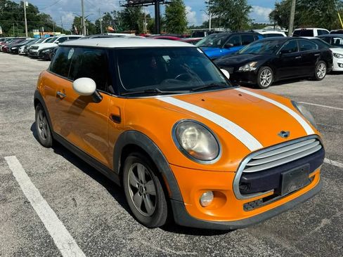 Used 2015 MINI Cooper 2-Door Hardtop FWD image 1