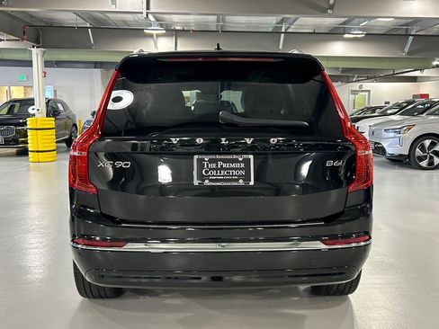 Certified 2023 Volvo XC90 B6 Ultimate w/ Protection Package Premier AWD/4WD image 3