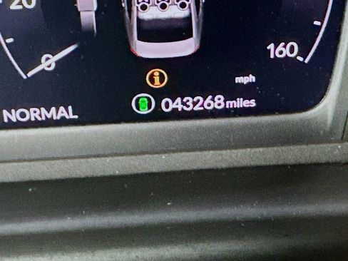 Used 2024 Honda Accord Touring image 34