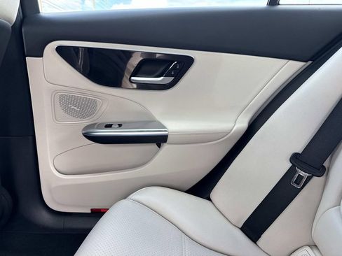 Used 2022 Mercedes-Benz C 300 4MATIC Sedan w/ Exclusive Trim Package image 16