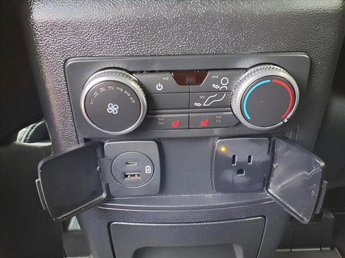 Used 2022 Ford Explorer ST w/ Equipment Group 401A image 9