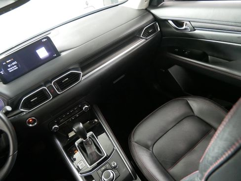 Used 2025 MAZDA CX-5 Carbon Edition image 11