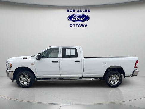 Used 2024 RAM 2500 Tradesman w/ Chrome Appearance Group image 3