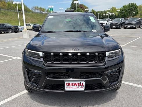 New 2026 Jeep Grand Cherokee L Summit AWD/4WD image 10