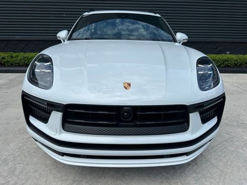 Certified 2023 Porsche Macan S AWD/4WD image 8