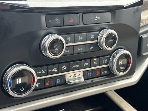 Certified 2024 Ford Expedition Max Limited image 35