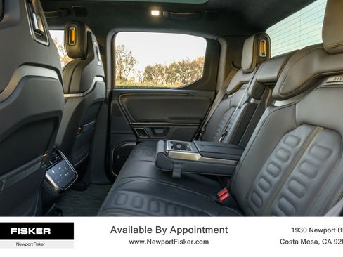 Used 2023 Rivian R1T Adventure image 18