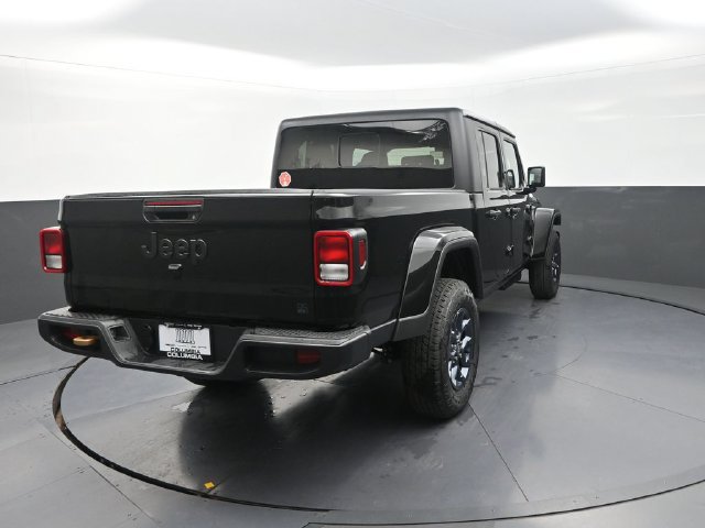 New 2026 Jeep Gladiator Sport AWD/4WD image 8