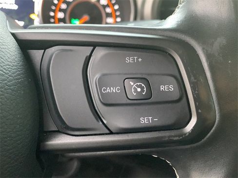 Certified 2021 Jeep Gladiator Sport image 27