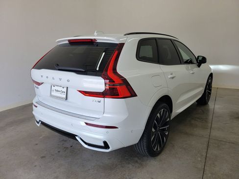 New 2026 Volvo XC60 T8 Ultra w/ Protection Package Premier AWD/4WD image 5