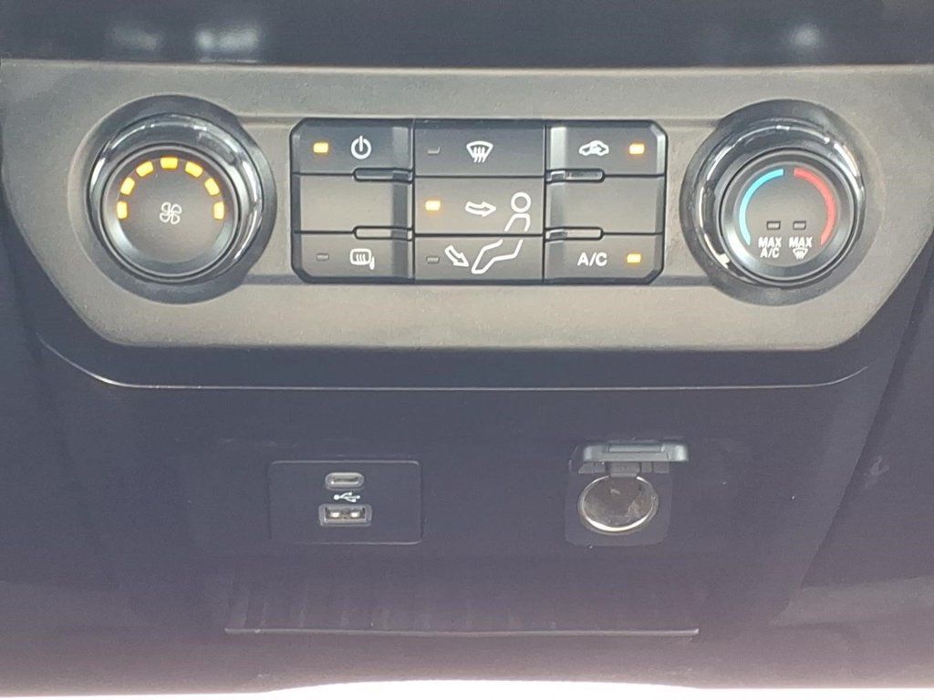 Used 2021 Ford F350 XLT w/ XLT Value Package RWD image 21