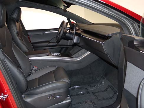 Used 2026 Tesla Model X Plaid AWD/4WD image 56