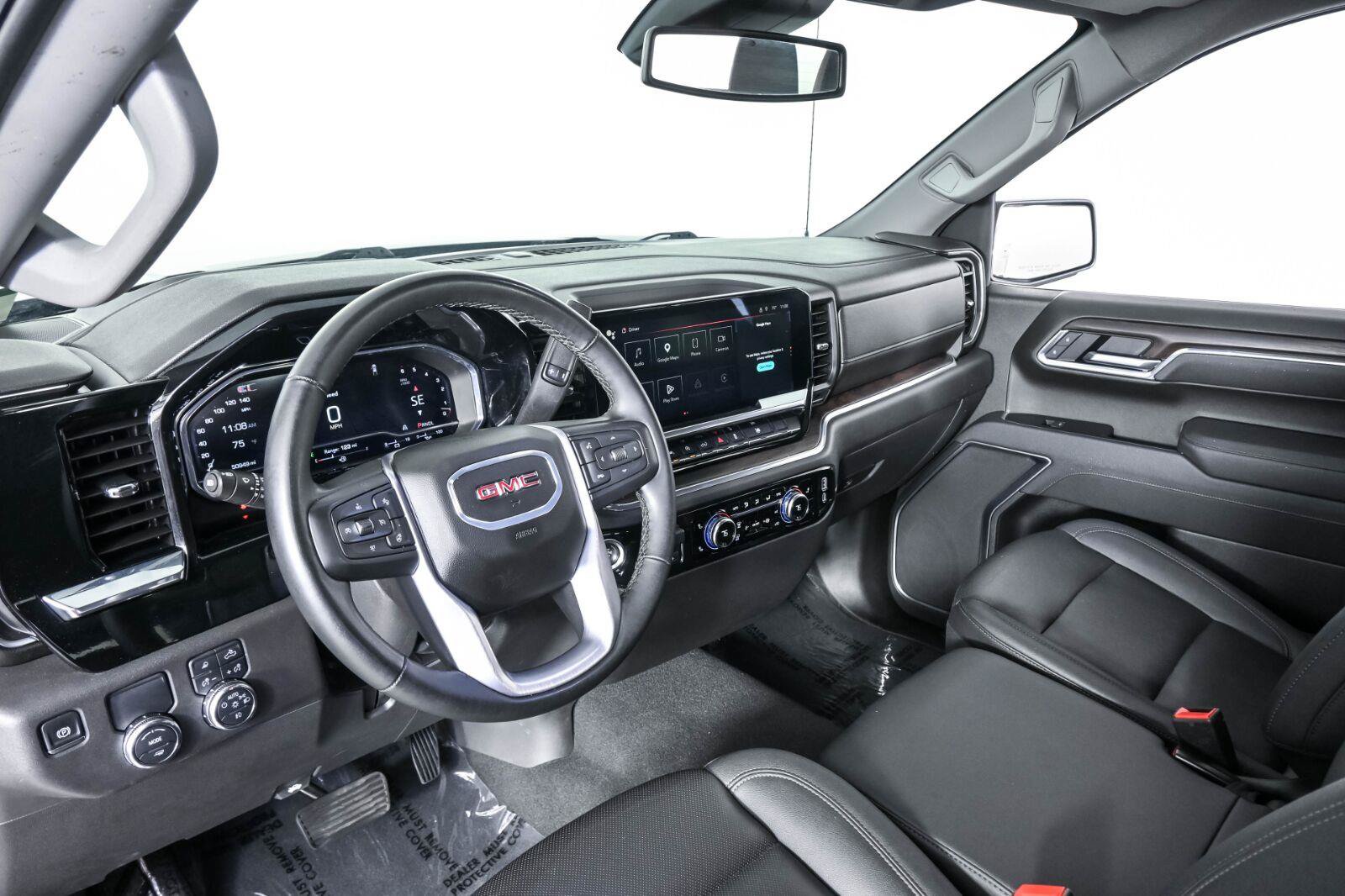 Used 2025 GMC Sierra 1500 SLT RWD image 4