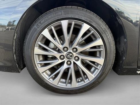 Used 2021 Lexus ES 350 w/ Premium Package image 24