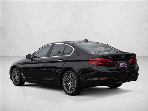 Used 2017 BMW 530i xDrive image 7