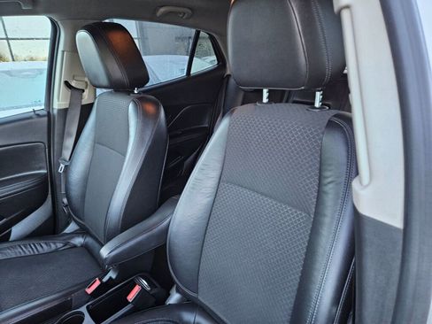 Used 2017 Buick Encore Preferred image 10