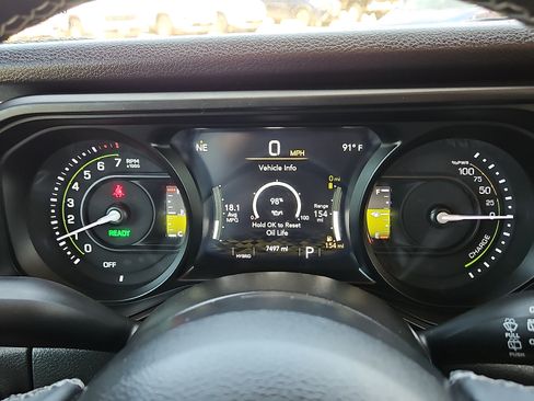 Used 2025 Jeep Wrangler Unlimited Sport S 4xe AWD/4WD image 19