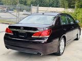 Used 2012 Toyota Avalon Limited image 4