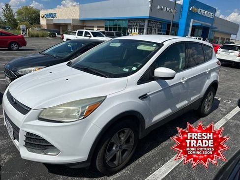 Used 2013 Ford Escape SE FWD image 1