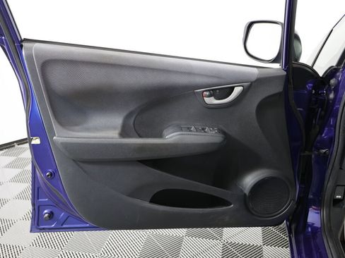 Used 2011 Honda Fit image 12