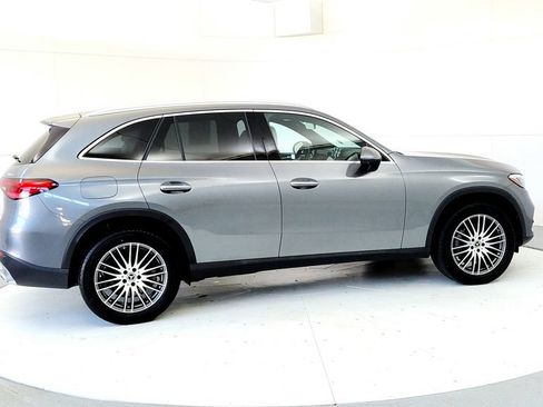 Used 2023 Mercedes-Benz GLC 300 4MATIC image 6