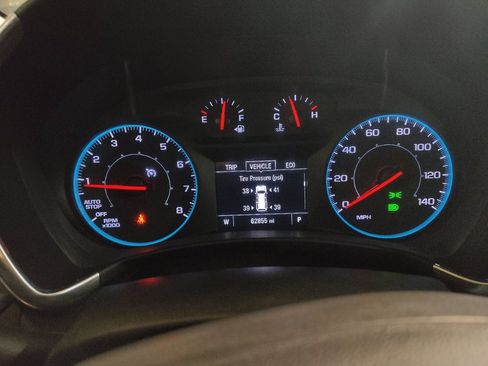 Used 2021 Chevrolet Equinox LS w/ LS Convenience Package image 23