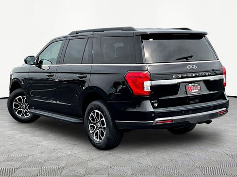 Used 2022 Ford Expedition XLT AWD/4WD image 4