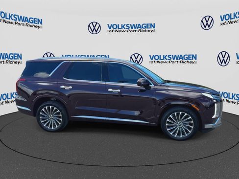 Used 2023 Hyundai Palisade Calligraphy FWD image 9
