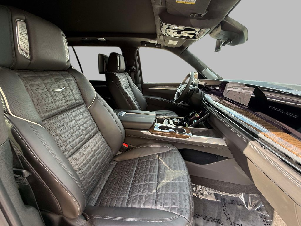 Used 2026 Cadillac Escalade ESV Platinum Sport w/ LPO, ONYX Package AWD/4WD image 14