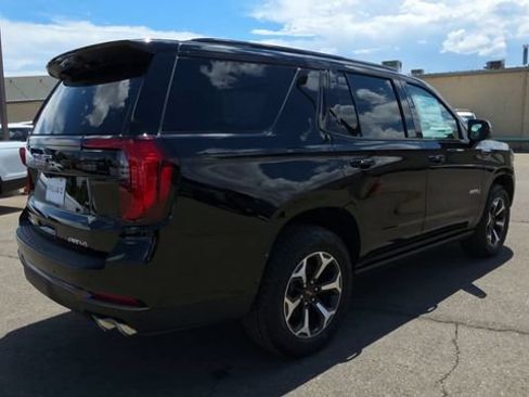 New 2026 GMC Yukon AT4 Ultimate AWD/4WD image 9