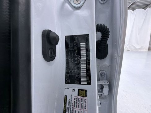 Used 2024 Toyota Corolla Cross L image 15