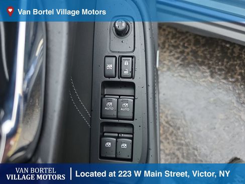 Used 2018 Subaru Outback 2.5i Limited image 11