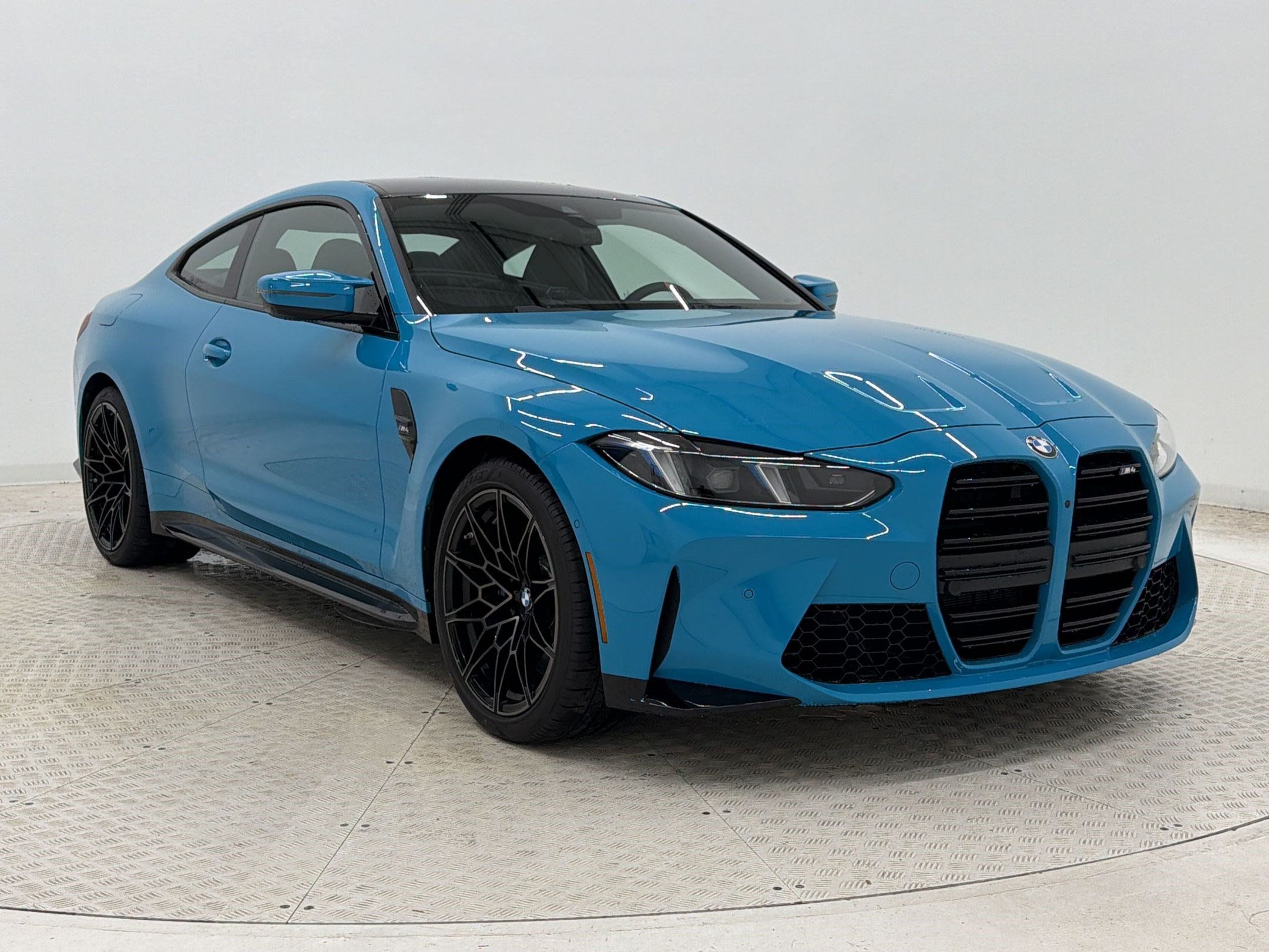 New 2027 BMW M4 Coupe w/ Executive Package RWD image 7