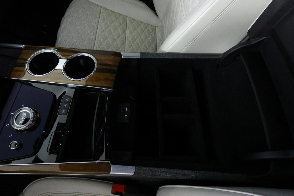 Used 2025 Cadillac Escalade Sport Platinum AWD/4WD image 43