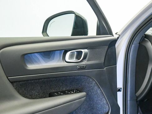 Certified 2023 Volvo XC40 Recharge Plus AWD/4WD image 24