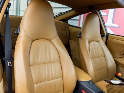 Used 1999 Porsche 911 Carrera 4 image 24