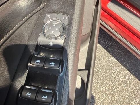Used 2016 Ford Fusion Titanium FWD image 6