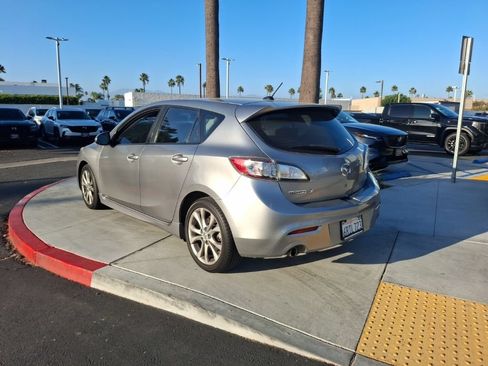 Used 2011 MAZDA MAZDA3 s Grand Touring w/ Tech Pkg FWD image 21