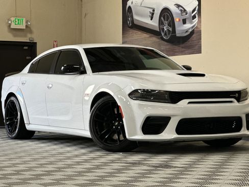 Used 2023 Dodge Charger Scat Pack image 2