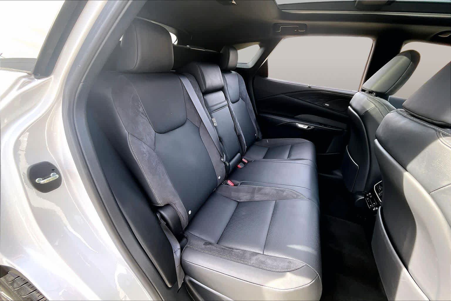 Used 2024 Lexus RX 350 w/ Convenience Package AWD/4WD image 20