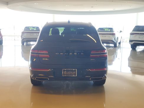 Used 2024 Genesis GV80 2.5T AWD/4WD image 9