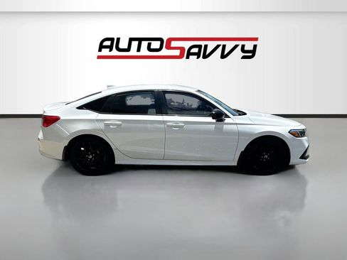 Used 2022 Honda Civic Sport image 8
