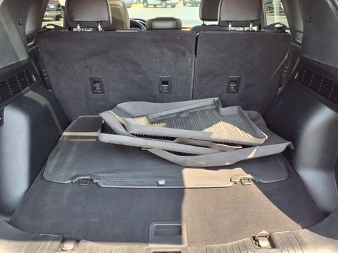 Used 2021 Ford Escape Titanium w/ Titanium Elite Package image 27