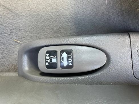 Used 2011 Honda Civic LX image 14