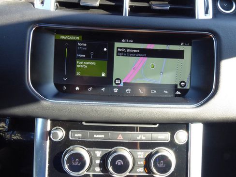 Used 2017 Land Rover Range Rover Sport Supercharged image 16