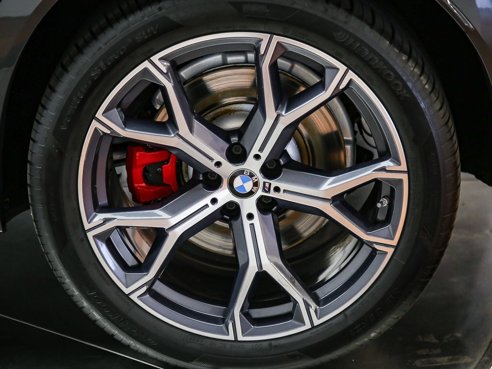 Certified 2025 BMW X6 M60i AWD/4WD image 11