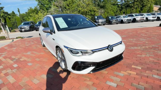 Used 2024 Volkswagen Golf R AWD/4WD image 3